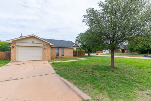 3902 Karen Dr, Abilene, TX, 79606-5524 | Card Image
