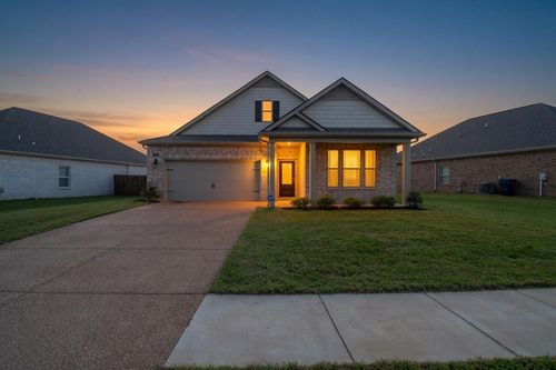 75 Daisy Dr, Somerville, TN, 38068-1025 | Card Image