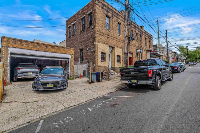 APT-2R - 245 Liberty Ave, House other with 2 bedrooms, 1 bathrooms and null parking in Jersey City NJ | Image 12
