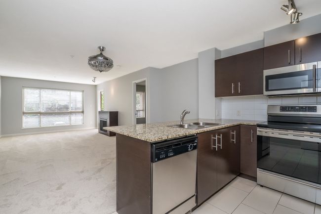 212 - 11665 Haney Bypass, Condo with 2 bedrooms, 2 bathrooms and 1 parking in Maple Ridge BC | Image 14
