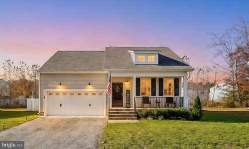 243 Bellevue Cir, Aylett, VA, 23009-4209 | Card Image