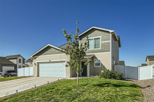 529 Beckwourth Ave, Fort Lupton, CO, 80621-2768 | Card Image