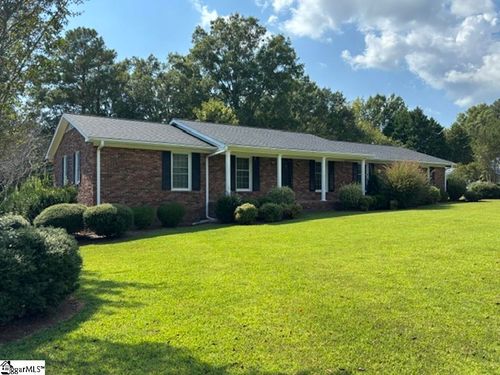 202 Wardlaw Rd, Laurens, SC, 29360-3738 | Card Image