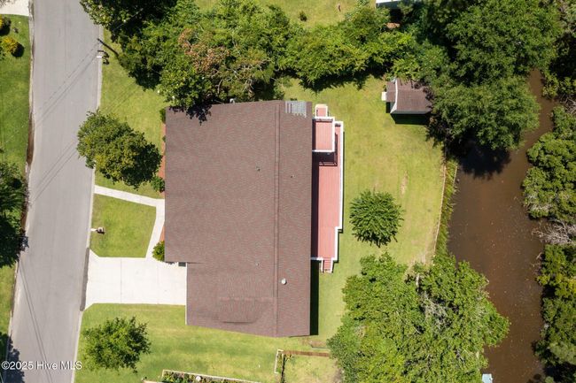 639 W Shore Dr, House other with 5 bedrooms, 4 bathrooms and 2 parking in Swansboro NC | Image 56