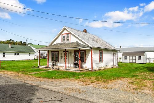 106 Riverside Dr, Galax, VA, 24333 | Card Image