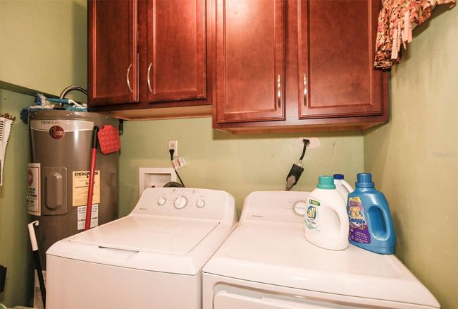 11045 Scott Loop, House other with 3 bedrooms, 2 bathrooms and null parking in RIVERVIEW FL | Image 31