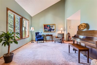 8654 Maplewood Drive, House other with 4 bedrooms, 2 bathrooms and 3 parking in Highlands Ranch CO | Image 3