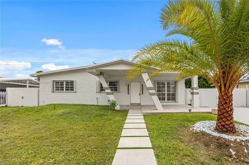 12610 Sw 188th Ter, Miami, FL, 33177-3152 | Card Image