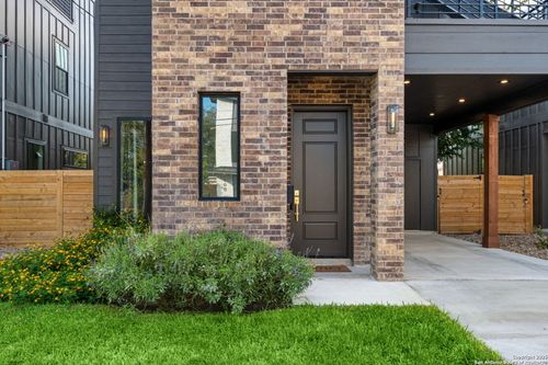 111 Dowdy St, San Antonio, TX, 78204 | Card Image