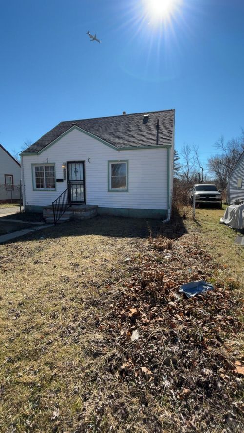 26327 Lehigh St, Inkster, MI, 48141-3230 | Card Image