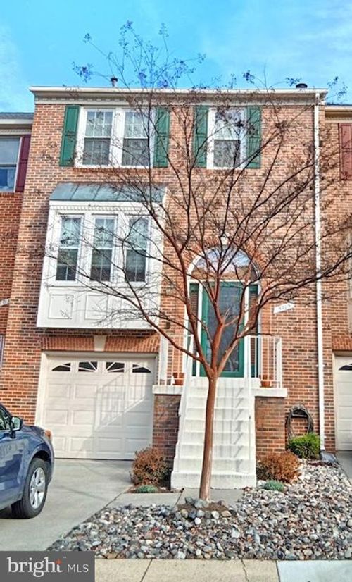 5705 Wood Creek Ln, CENTREVILLE, VA, 20120-2914 | Card Image