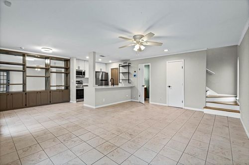 1204-6718 Silvermine Dr, Austin, TX, 78736-1743 | Card Image