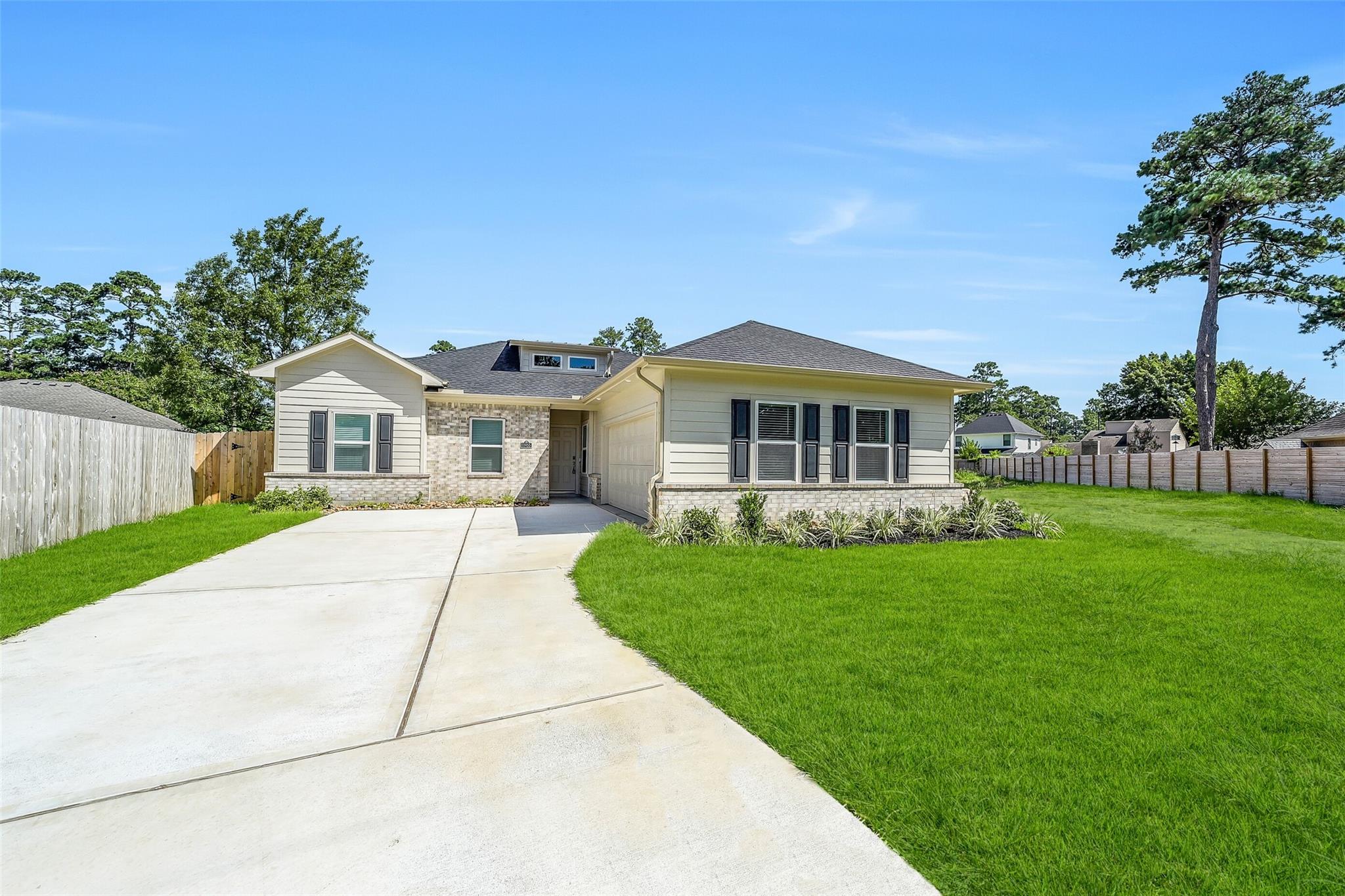 Residential Lease in Cypress