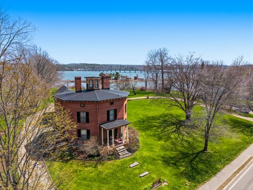 63 Federal Street, Wiscasset, ME, 04578 | Card Image