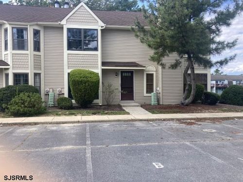 8 Cambridge Townhouse Dr, Egg Harbor Twp, NJ, 08234-4607 | Card Image