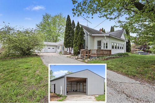 10919 Maple Island Rd, Fremont, MI, 49412-8143 | Card Image