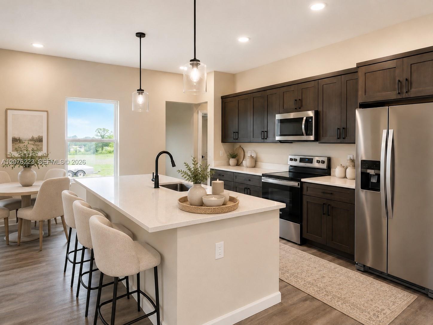 Residential Lease in La Belle 2