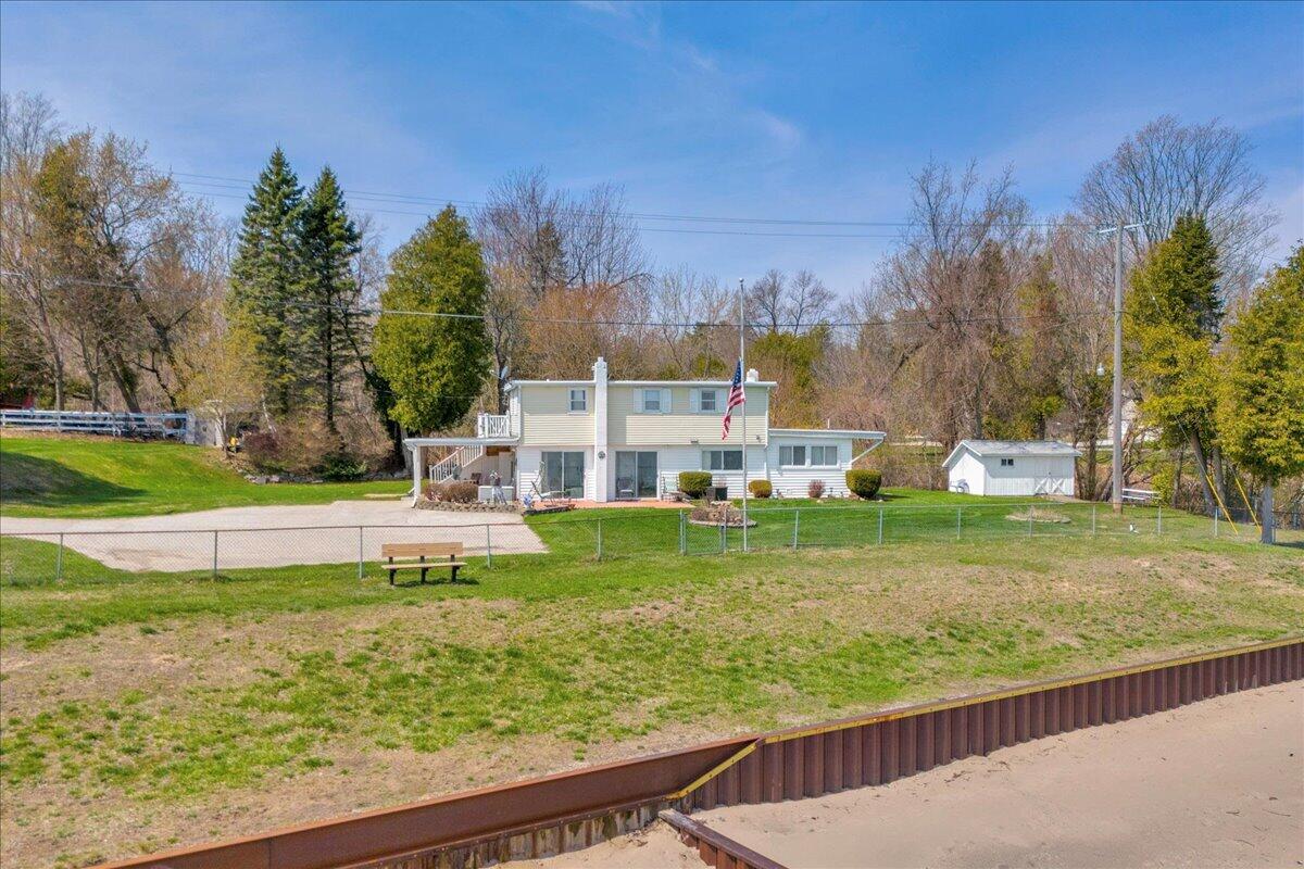 Residential in Worth Township 2
