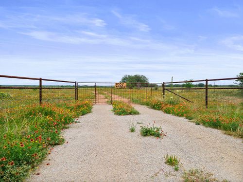 8557 Fm 586, Bangs, TX, 76823 | Card Image