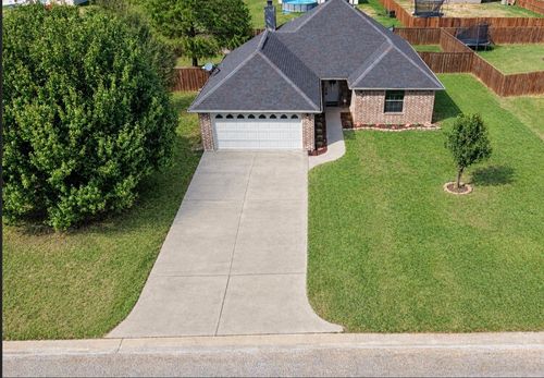 215 Ashley St, Alvord, TX, 76225-5640 | Card Image