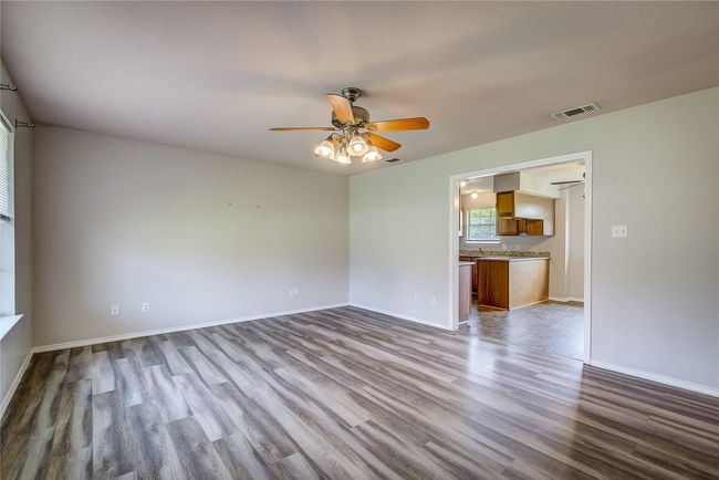 2007 Solomon Dr, House other with 3 bedrooms, 2 bathrooms and null parking in Commerce TX | Image 9
