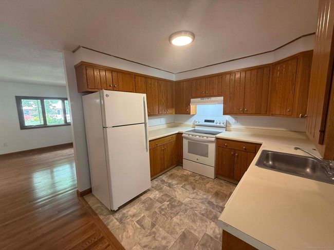 45 - 45 Brookside Vlg, Condo with 2 bedrooms, 2 bathrooms and null parking in Enfield CT | Image 15