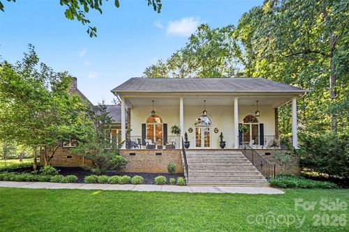 9701 Deer Run Rd, Waxhaw, NC, 28173-7692 | Card Image