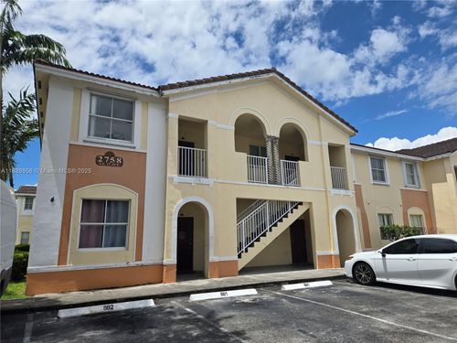 unit-203-2758 Se 17th Ave, Homestead, FL, 33035-2510 | Card Image