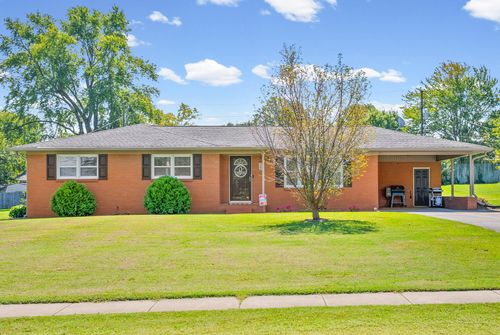 204 Millbrooke Drive, Hopkinsville, KY, 42240 | Card Image