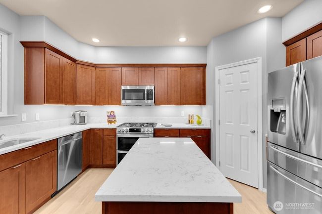 another view of the kitchen | Image 8