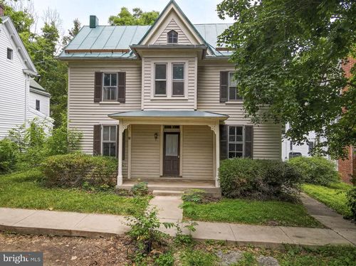 17 Old Prospect Ave, SHEPHERDSTOWN, WV, 25443-1837 | Card Image