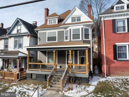 1209 Lincoln Ave, Tyrone, PA, 16686-1412 | Card Image