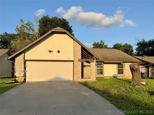 2413 S 140th East Ave, Tulsa, OK, 74134-2262 | Card Image