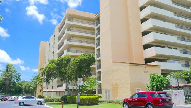 APT-708B - 3910 Inverrary Blvd, Condo with 3 bedrooms, 3 bathrooms and null parking in Lauderhill FL | Image 45