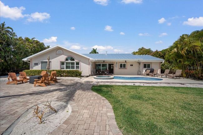 519 74 Th St, House other with 3 bedrooms, 3 bathrooms and null parking in HOLMES BEACH FL | Image 34