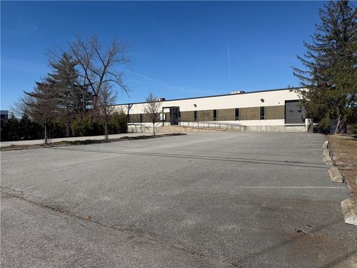 144 Bignall St, Warwick, RI, 02888-1005 | Card Image