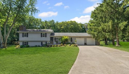 1109 S Clapper Ct, Mahomet, IL, 61853-8956 | Card Image