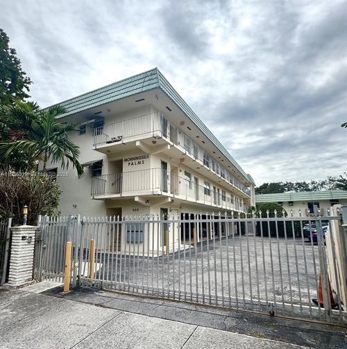 apt-36-650 Ne 61st St, Miami, FL, 33137-2301 | Card Image