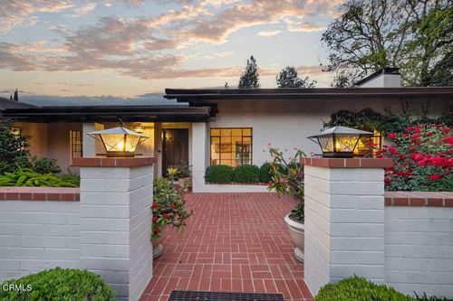 1115 Oak Knoll Cir, Pasadena, CA, 91106-4422 | Card Image