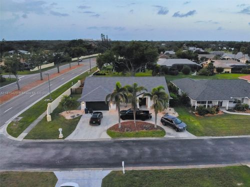 1010 Joyce Ct, VENICE, FL, 34293-2022 | Card Image