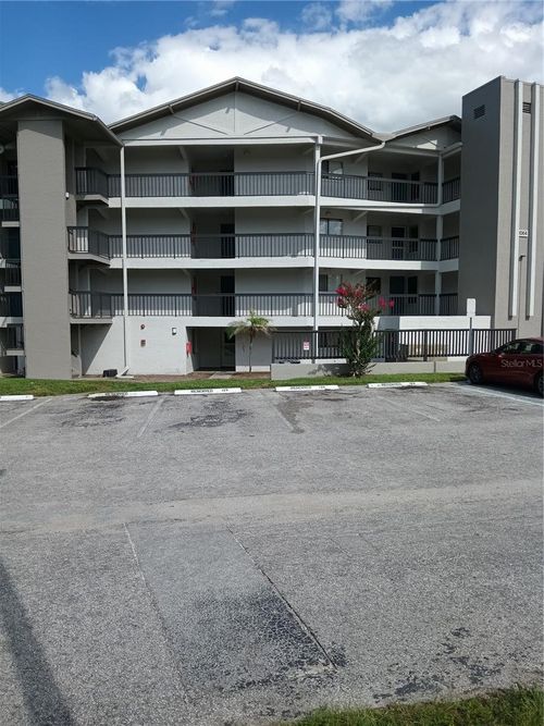 915-1064 Lotus Pkwy, ALTAMONTE SPRINGS, FL, 32714-1722 | Card Image