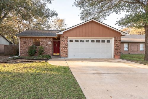 1301 Hardwood Ln, College Station, TX, 77840-3641 | Card Image