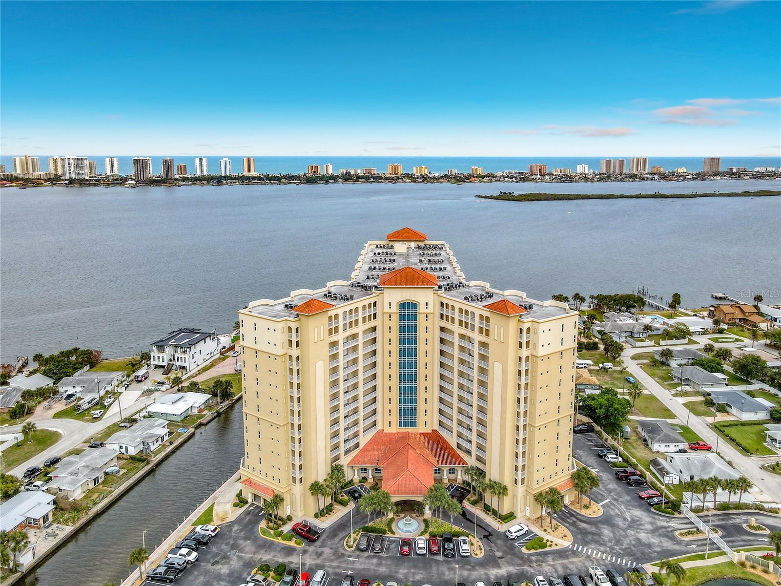Residential in SOUTH DAYTONA 2