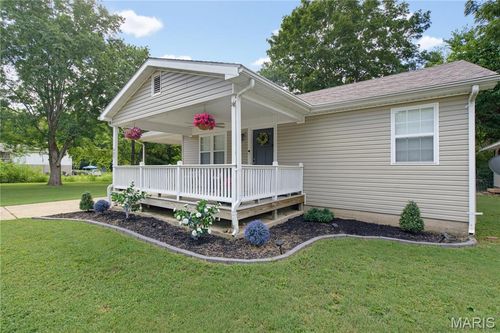 407 Maple Street, Piedmont, MO, 63957 | Card Image