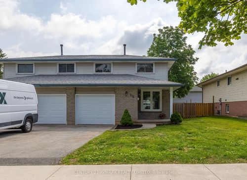 111 Northgate Dr, Welland, ON, L3C5Y3 | Card Image