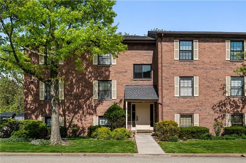 7539 Penn Bridge Ct, Wilkinsburg, PA, 15221-2577 | Card Image