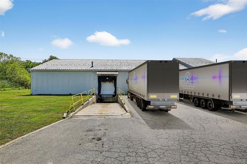 13 Industrial Dr, Florida, NY, 10921-1000 | Card Image