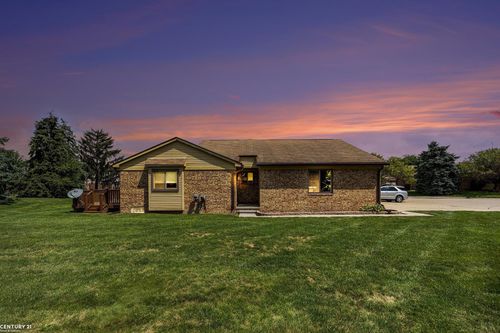 37173 Glenbrook Dr, Clinton Township, MI, 48036-2428 | Card Image
