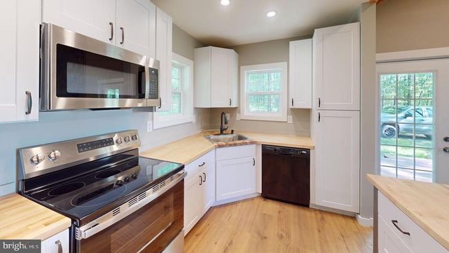 542 Hidden Acres Rd, House other with 3 bedrooms, 3 bathrooms and null parking in MOUNT STORM WV | Image 62