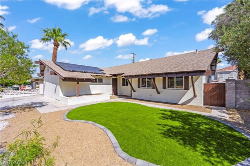 4417 Stacey Ave, Las Vegas, NV, 89108-2857 | Card Image